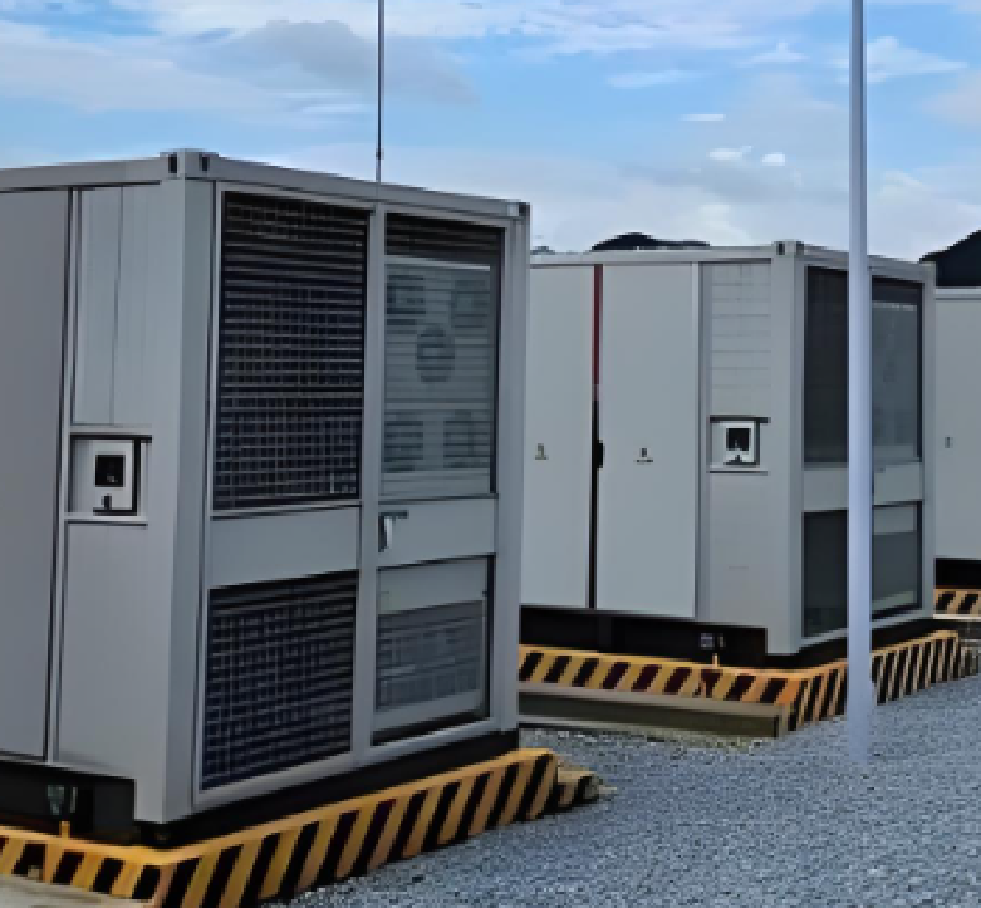 <strong>构网型储能：终结新能源“靠天吃饭”的终极密码？全球最大300</strong>